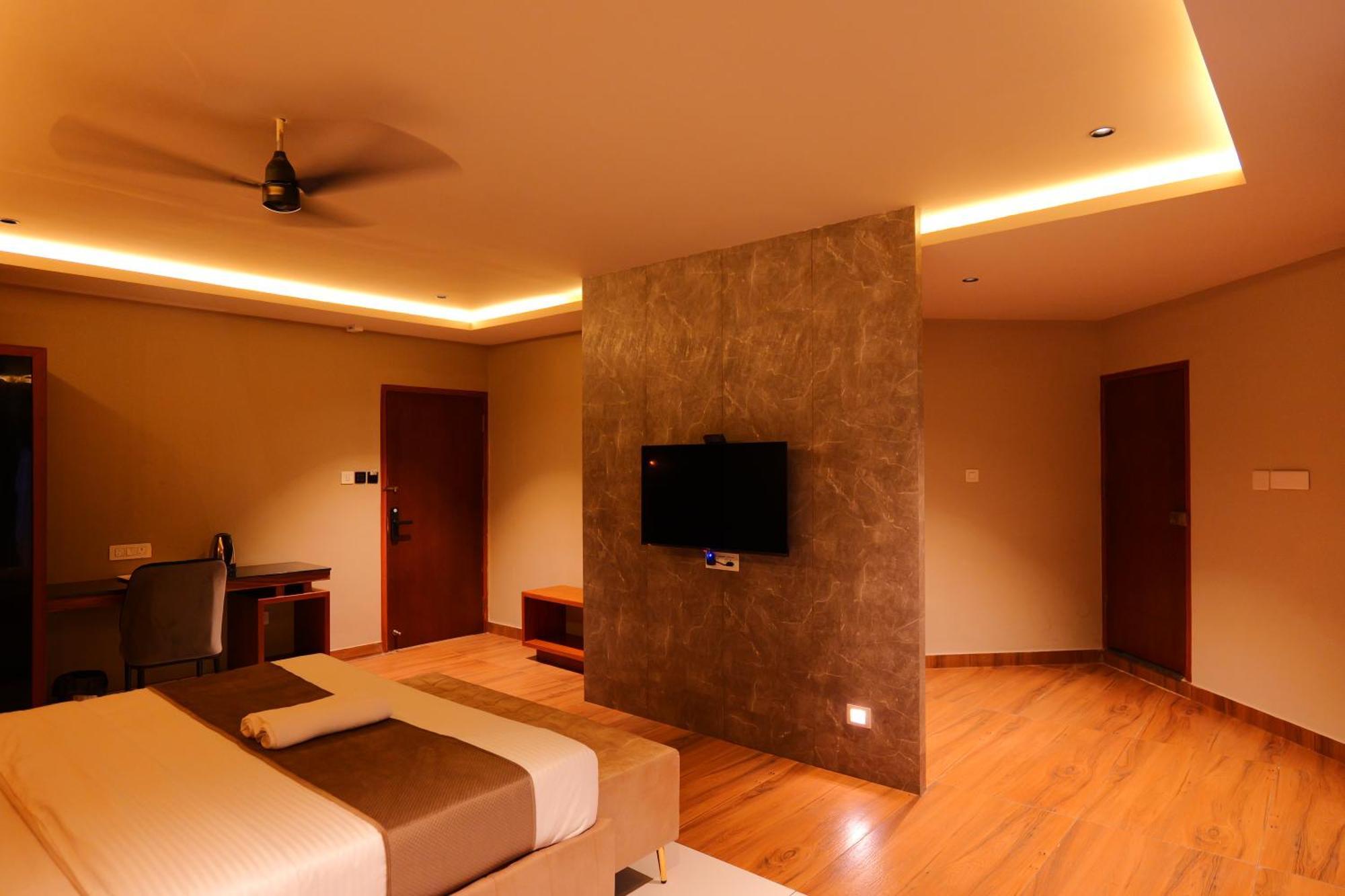 Hotel Classico International Kannangad Екстер'єр фото